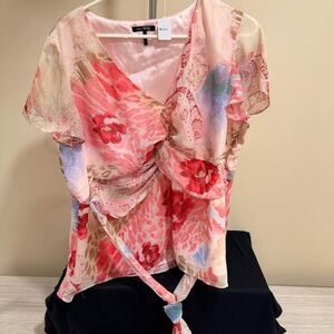 Daisy Fuentes Floral Print Wrap Top Size 1X